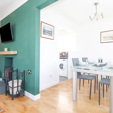 Wansfell View * Ambleside